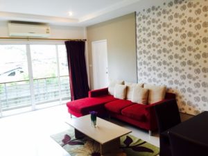 Spacious 2 BR apartment Layan